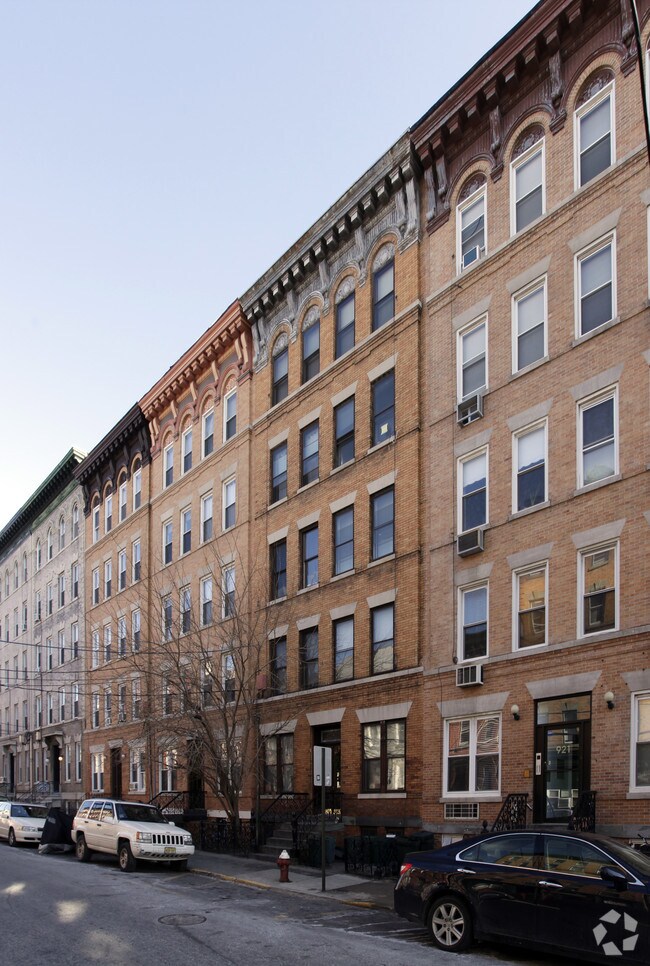 Foto del edificio - 923 Willow Ave