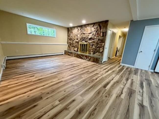 Building Photo - 544 Sandpiper Dr