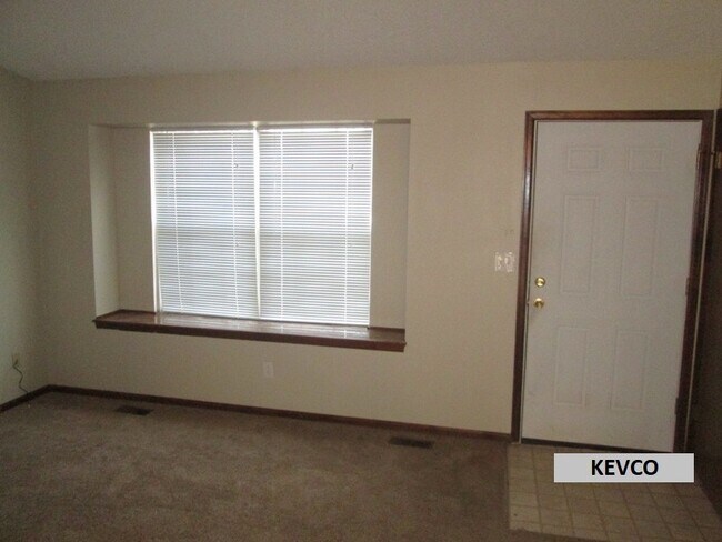 Foto del edificio - Beautiful Three Bedroom Home!