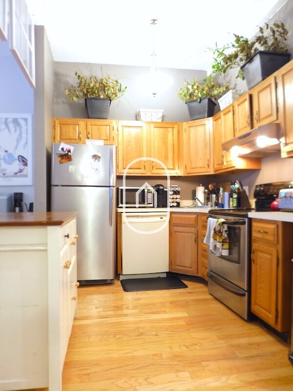 Foto del edificio - 158 F St