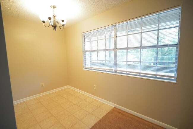 Foto del edificio - 2517 Old Bainbridge Rd
