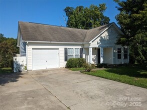 Building Photo - 111 Sterling Terrace Dr