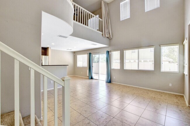 Building Photo - 8236 W Wildwood Glen Dr