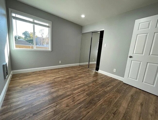 Foto del edificio - 410 Auburn Way