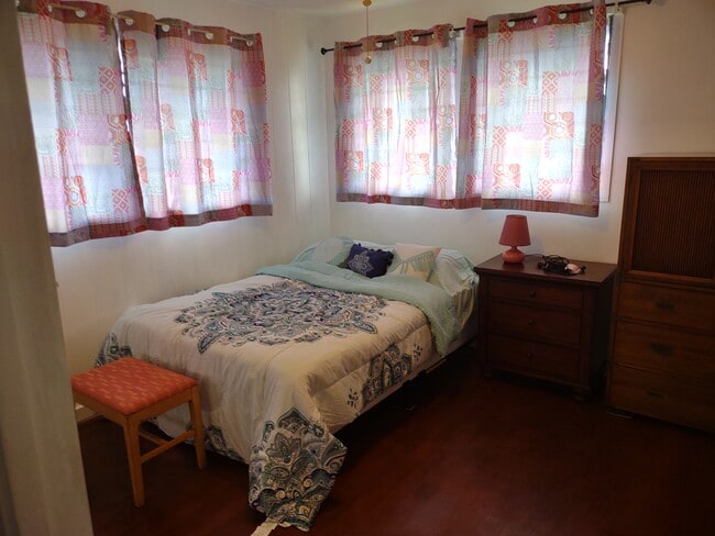 Furnished Bedroom - 2074 St Louis Dr