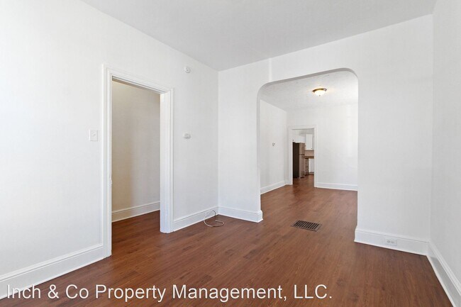 Building Photo - 5 br, 1.5 bath House - 60 N. Tremont St.