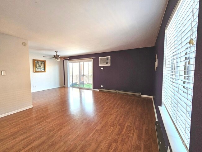 Building Photo - 15820 Terrace Dr