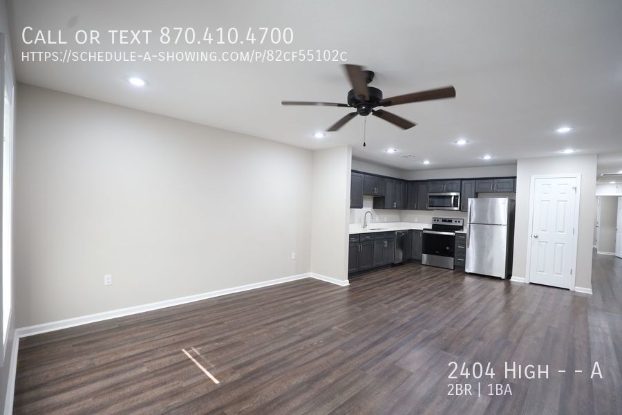 Primary Photo - Luxury 2 bed, 1 bath duplex - new construc...