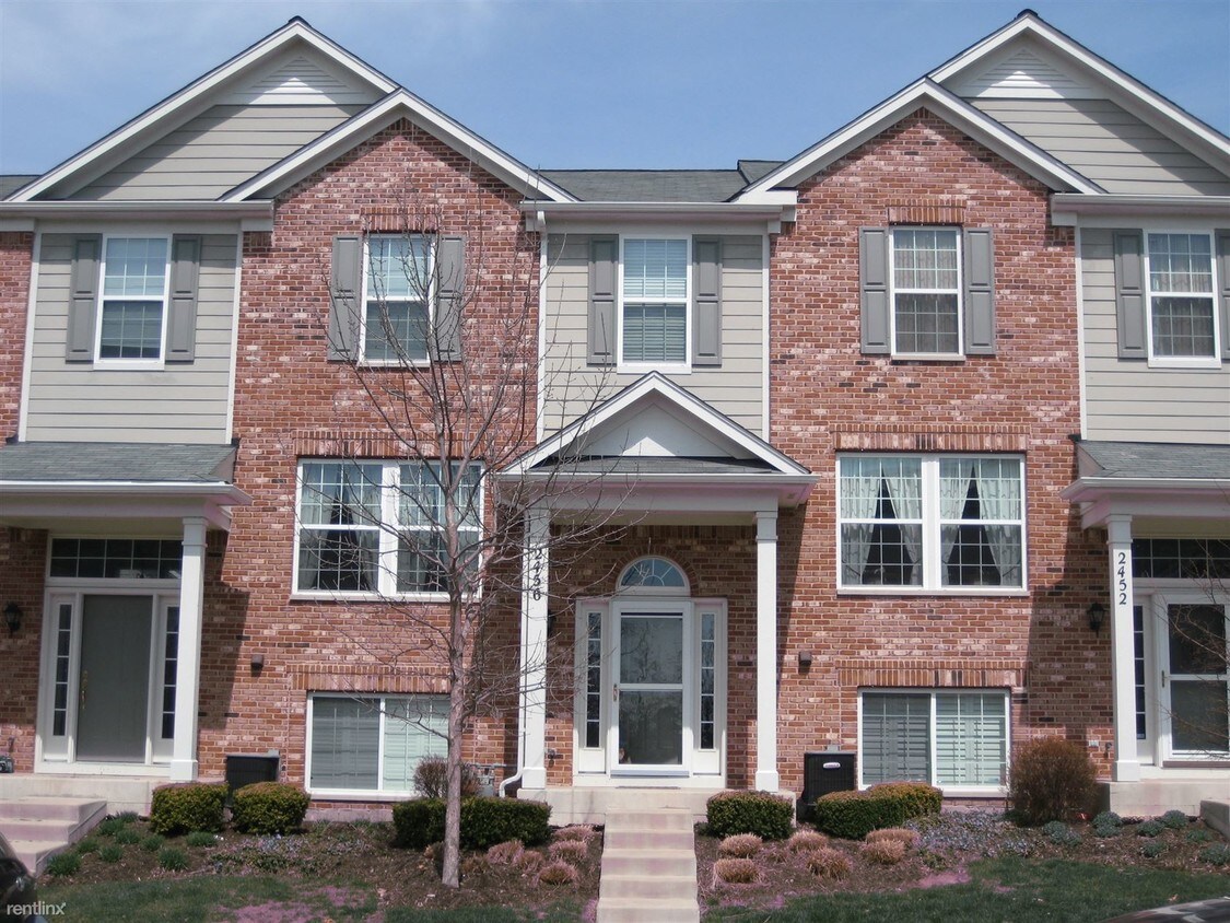 Primary Photo - 3 br, 2.5 bath Townhome - The Reserve