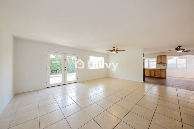 Foto del edificio - 2119 W Eugie Ave, Phoenix, AZ 85029, USA