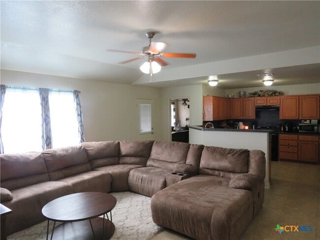 Building Photo - 3503 Ennis Dr