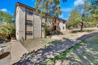 Building Photo - 908 N LBJ Dr