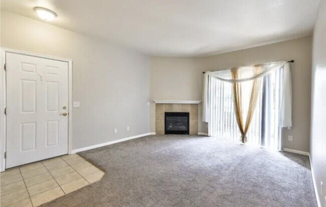 Foto del edificio - 126 Beacon Way