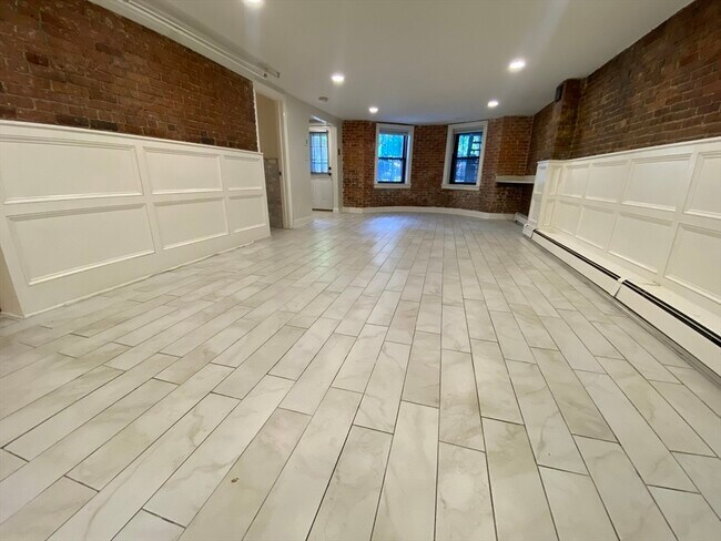 Foto del edificio - 482 Columbus Ave
