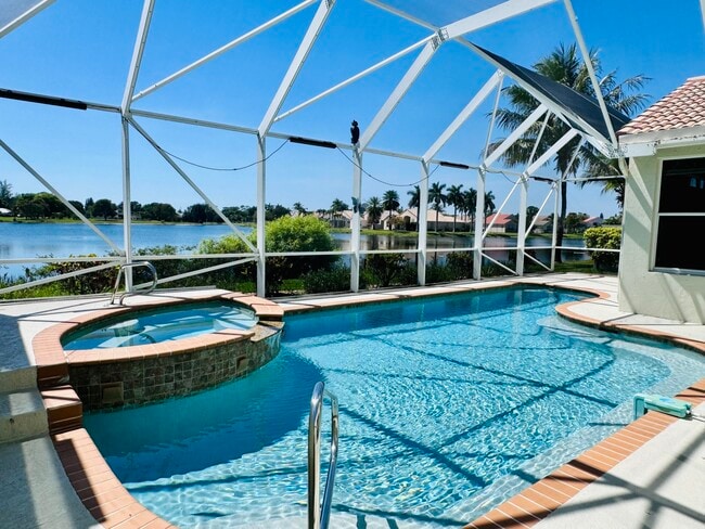 Foto del edificio - 9360 Cove Point Cir