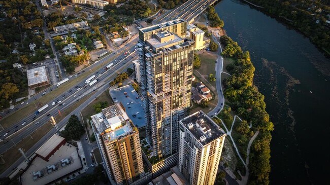 Foto del edificio - 44 East Ave