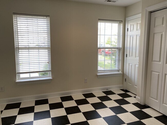 Building Photo - 4144 A Brook Creek Ln