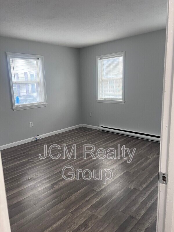 Building Photo - 135 Williams Ave