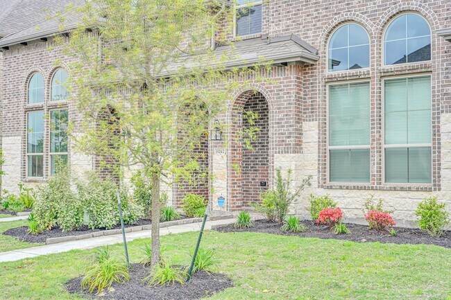 Foto del edificio - 11242 Buchanan Cvs Ln