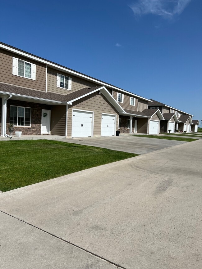 Building Photo - 1501 Grove Pl