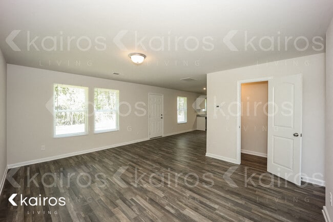 Building Photo - 234 Fox Chase Wy