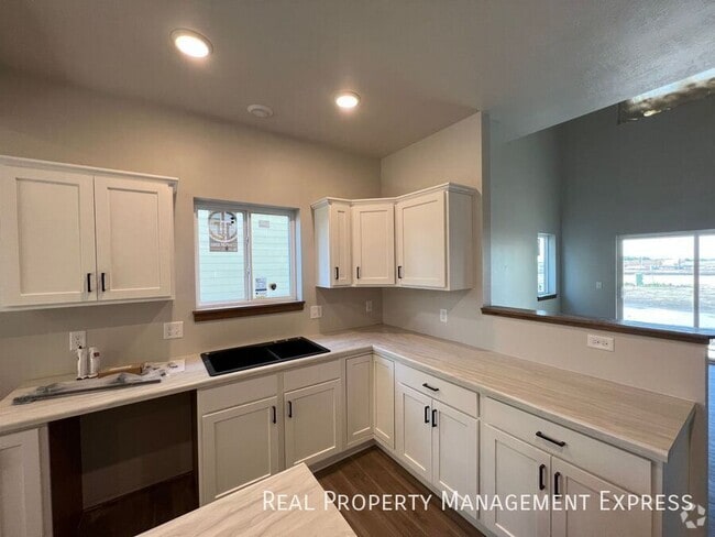 Building Photo - NEW CONSTRUCTION - 3 Bed/2.5 Bath Townhome!