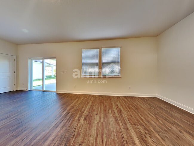 Building Photo - 489 Onate Circle