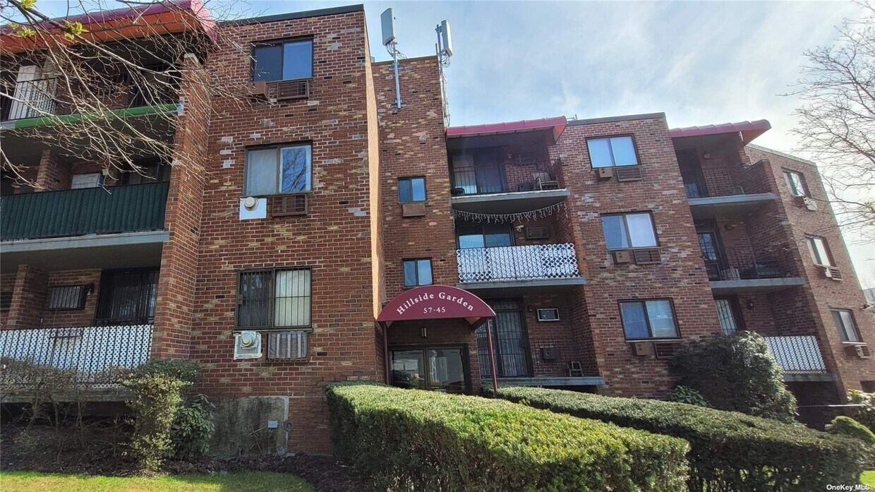 Primary Photo - 57-45-57-74 74th St