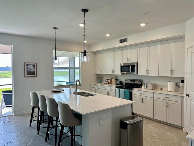 Building Photo - 12680 Radiance Ct
