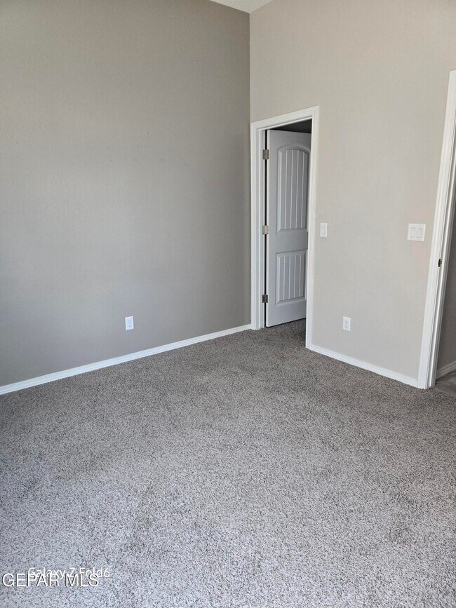 Building Photo - 476 SPC Isaac Trujillo Dr