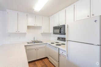 Greenfield Meadows photo'