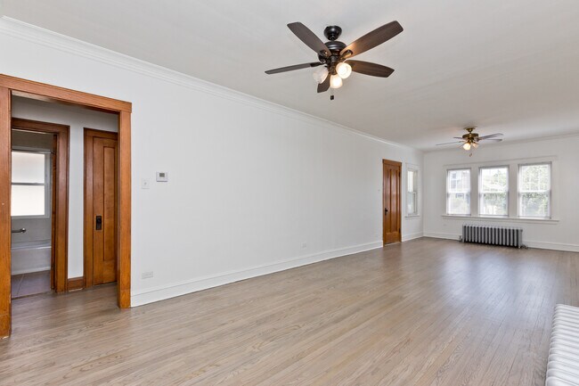 Building Photo - 3340 N Nagle Ave