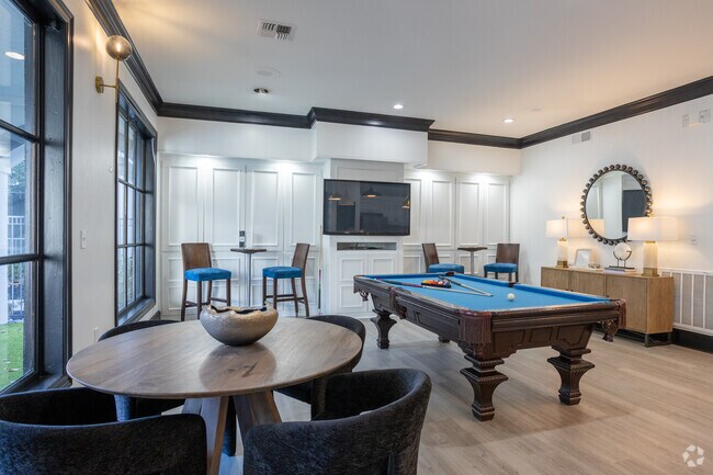 Sala de juegos - Providence Uptown