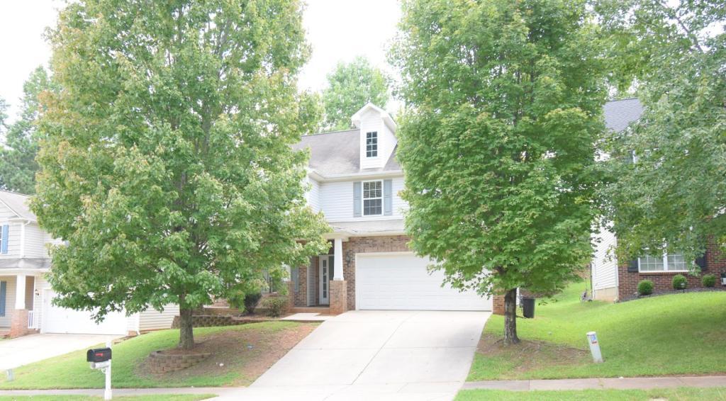 Foto principal - 3334 Crutchfield Pl