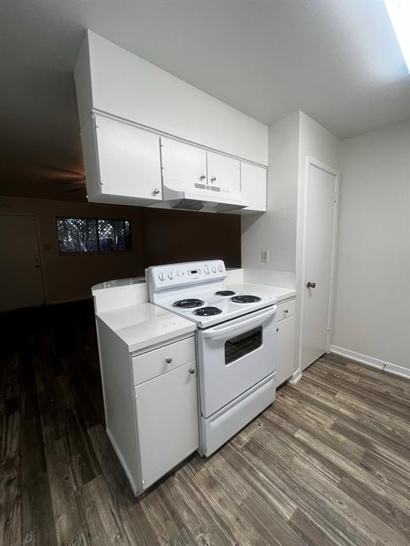 Foto del edificio - 1037 E 44th St
