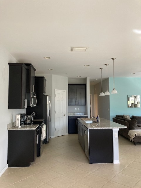 Building Photo - 23600 Alamanda Dr