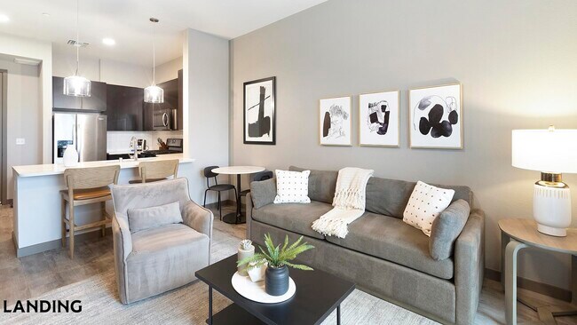 Foto del edificio - 3150 W Twain Ave