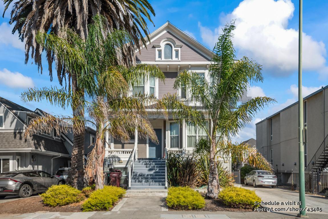 Primary Photo - 1128 Adeline St