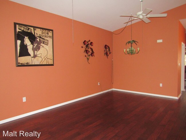 Building Photo - 15409 Bellamar Cir