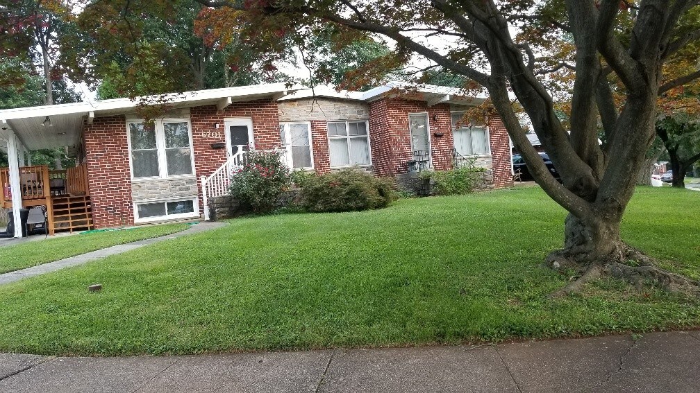 Primary Photo - 6605 Chippewa Dr