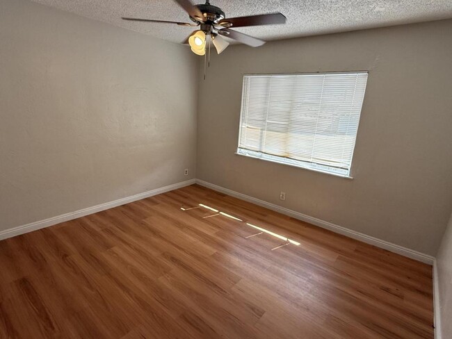 Foto del edificio - 304 N 14th St