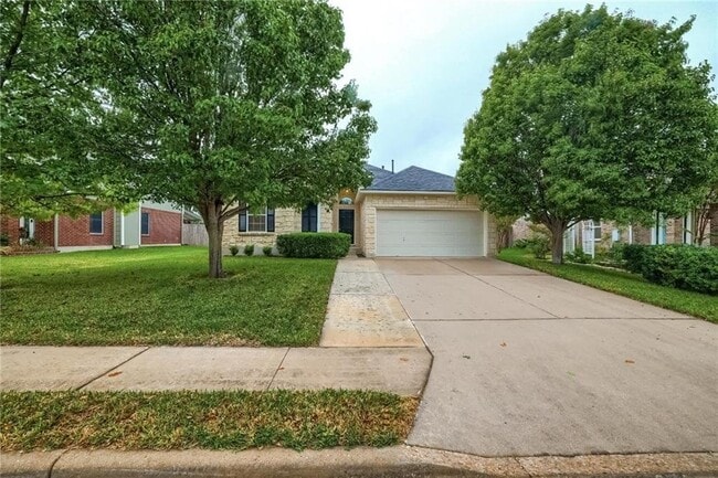 Building Photo - 805 Camino Real Dr