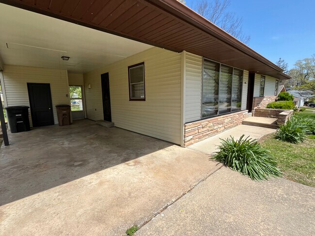 Foto del edificio - 2556 Marvin St