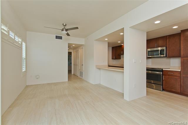Building Photo - 409 Kailua Rd