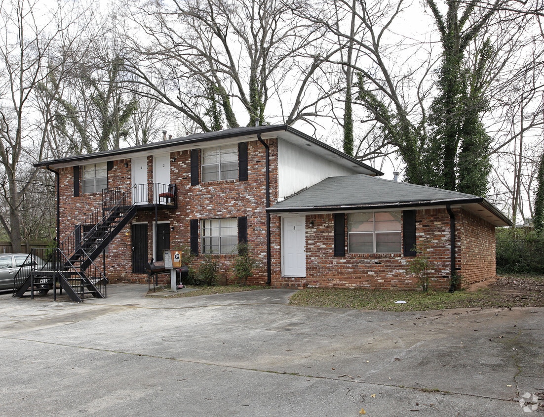 3040 Semmes St, Atlanta, GA 30344 Apartments in Atlanta, GA