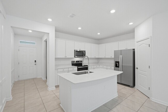 Building Photo - 95 Seaport Breeze Rd