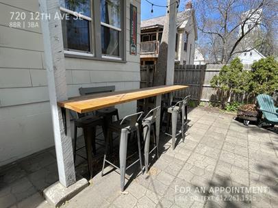 Foto del edificio - 8 Bedroom / 3 Bath near University!
