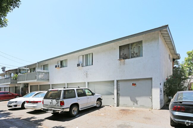Building Photo - 12102 Laguna St