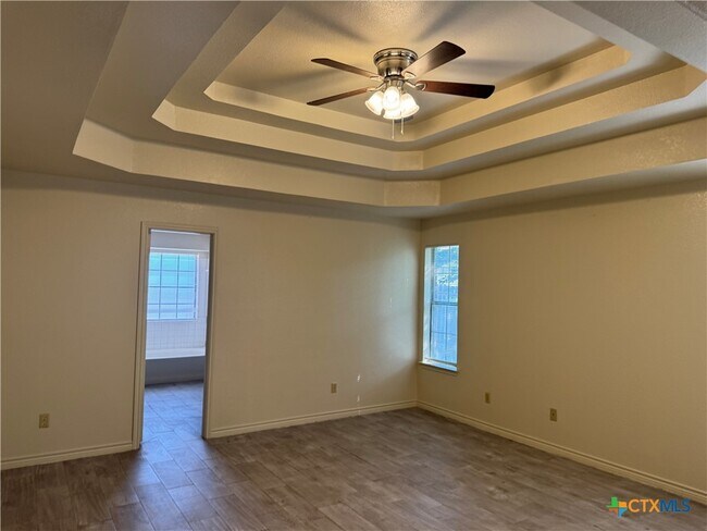 Foto del edificio - 4107 Josh Dr