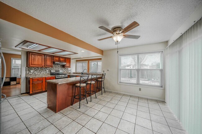 Foto del edificio - 3414 Ashfield Dr